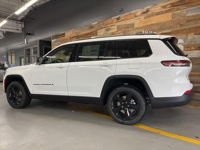 2025 Jeep Grand Cherokee L Limited - Photo 32