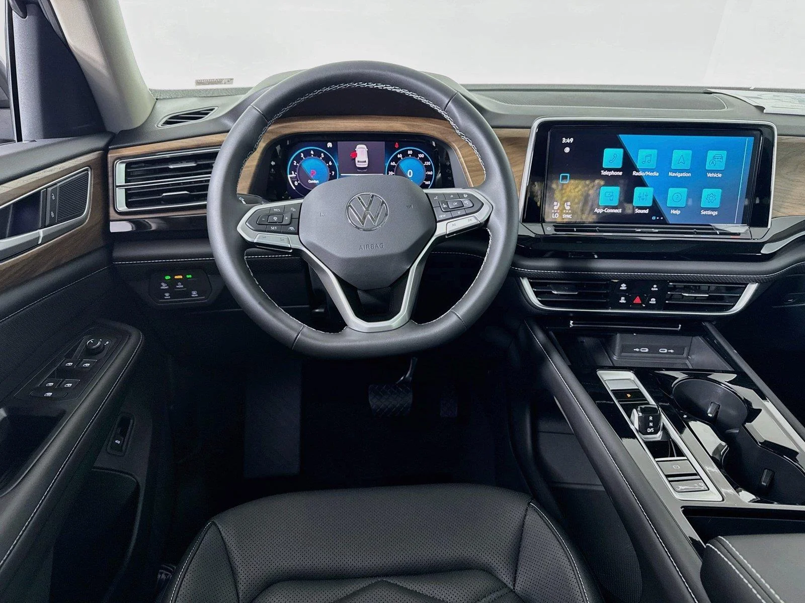 New 2026 Pure Gray Volkswagen 2.0T SE w/Technology image 22