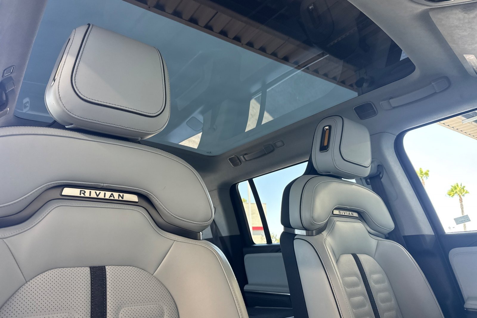 Used 2024 GRAY Rivian Adventure image 17