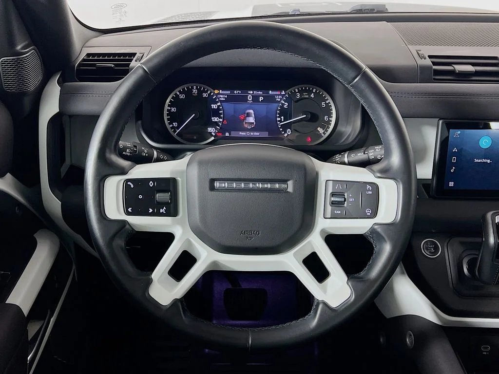 2023 Land Rover Defender S - Photo 11
