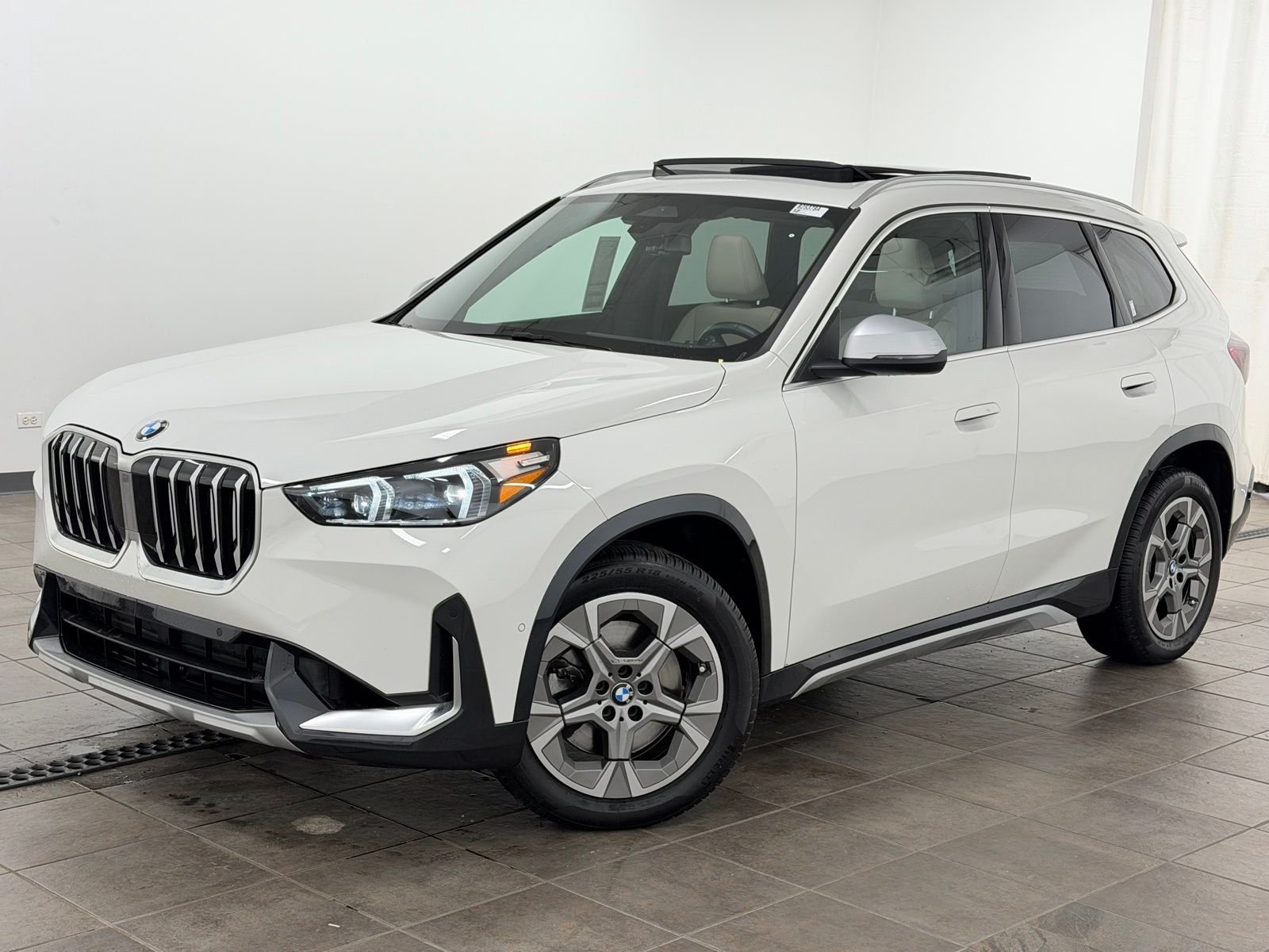 2023 BMW X1