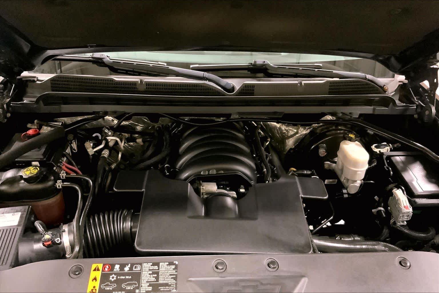 Used 2017 Black Chevrolet Custom image 32