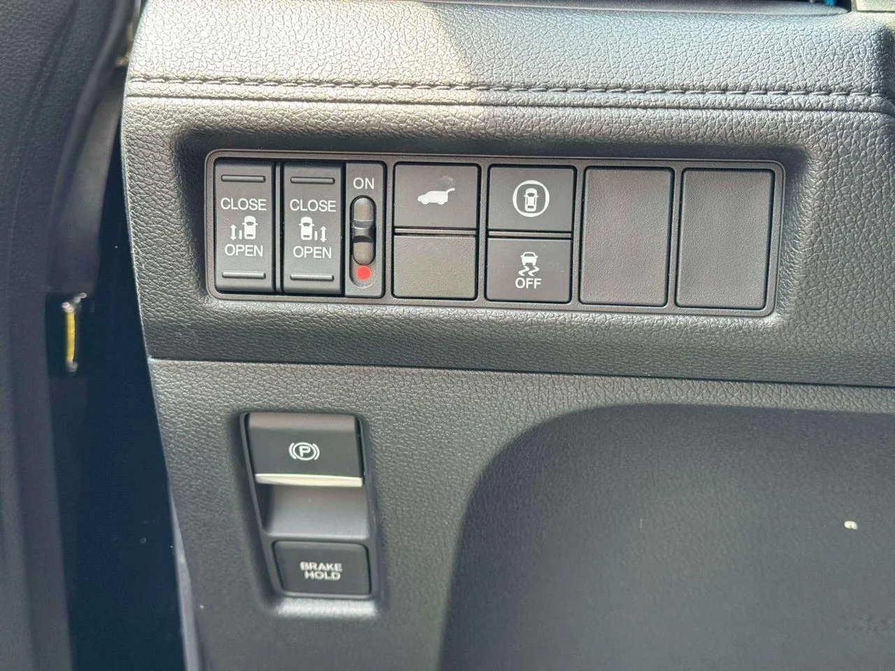 2023 Honda Odyssey EX-L - Photo 26