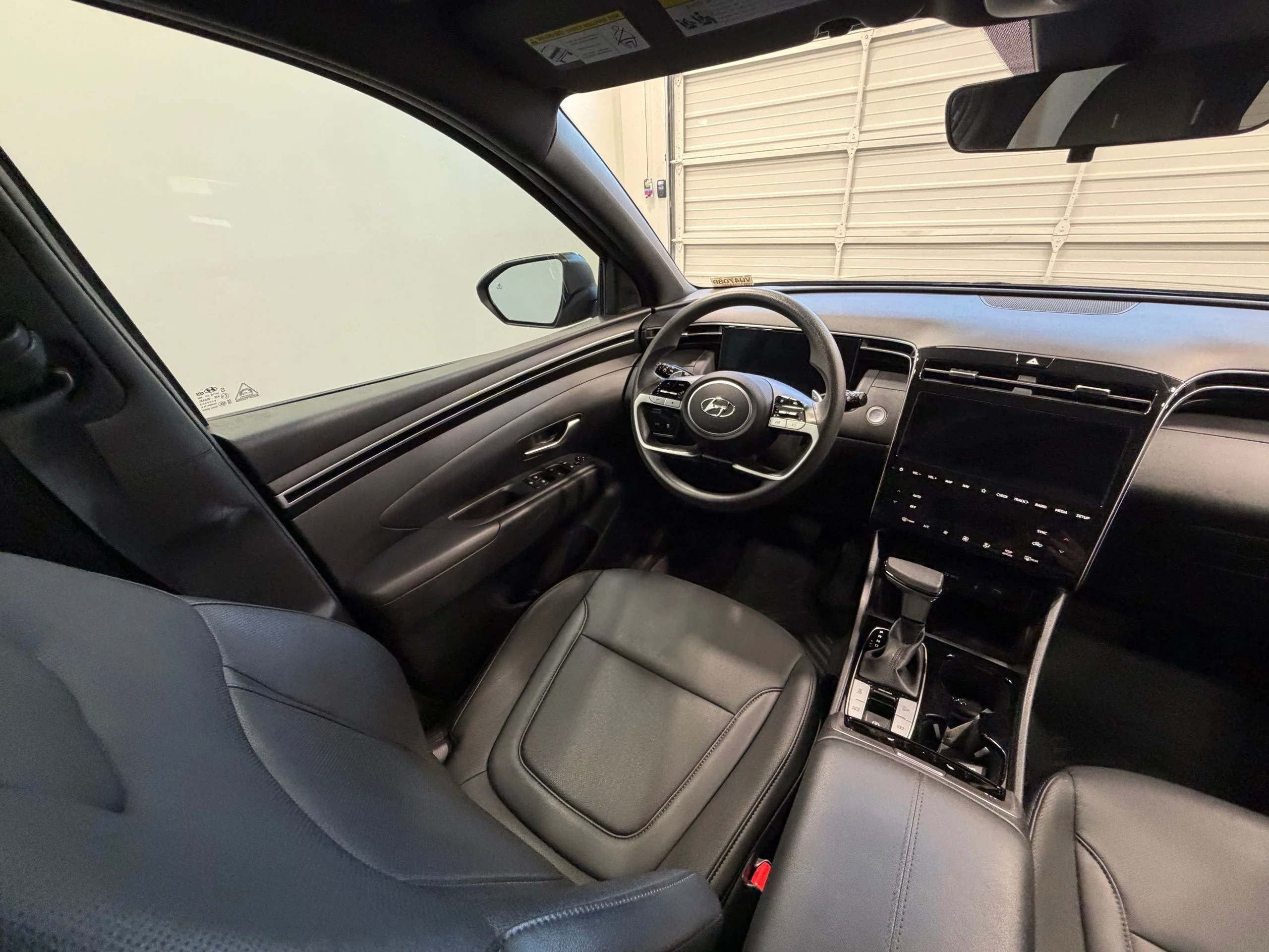 Used 2024 Black Hyundai NIGHT image 29