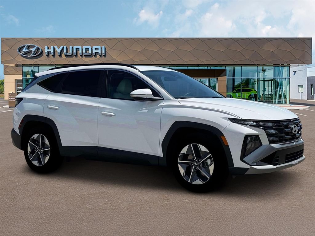 New 2026 White Hyundai SEL Premium image 10