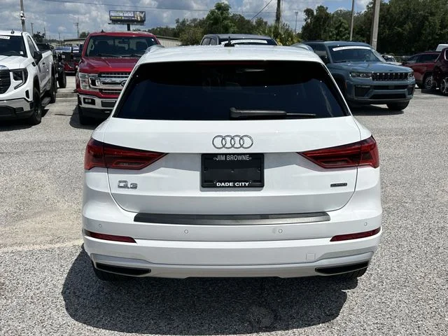 Used 2022 White Audi Premium image 6