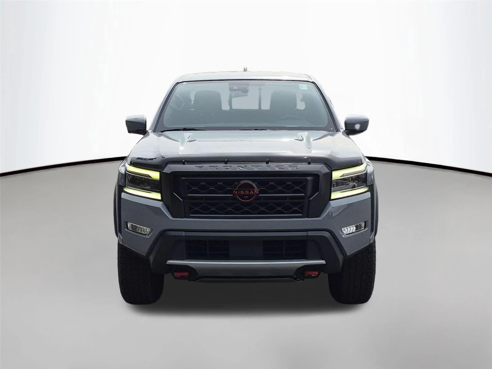 Used 2022 Boulder Grey Pearl Nissan PRO-4X image 8