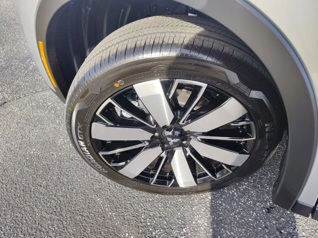 New 2026 Gray Mitsubishi SE image 11