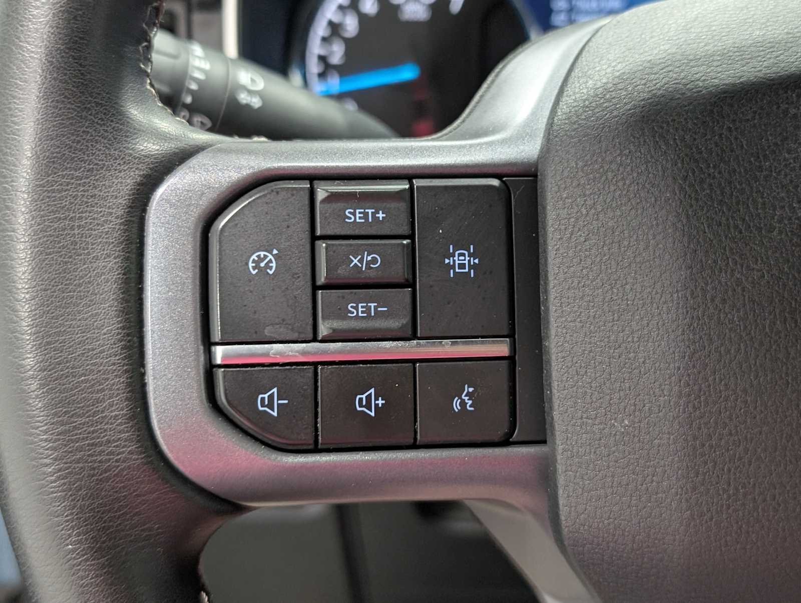 Used 2023 Area 51 Blue Ford XLT image 40
