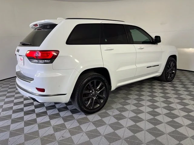 Used 2018 Bright White Clearcoat Jeep High Altitude image 7