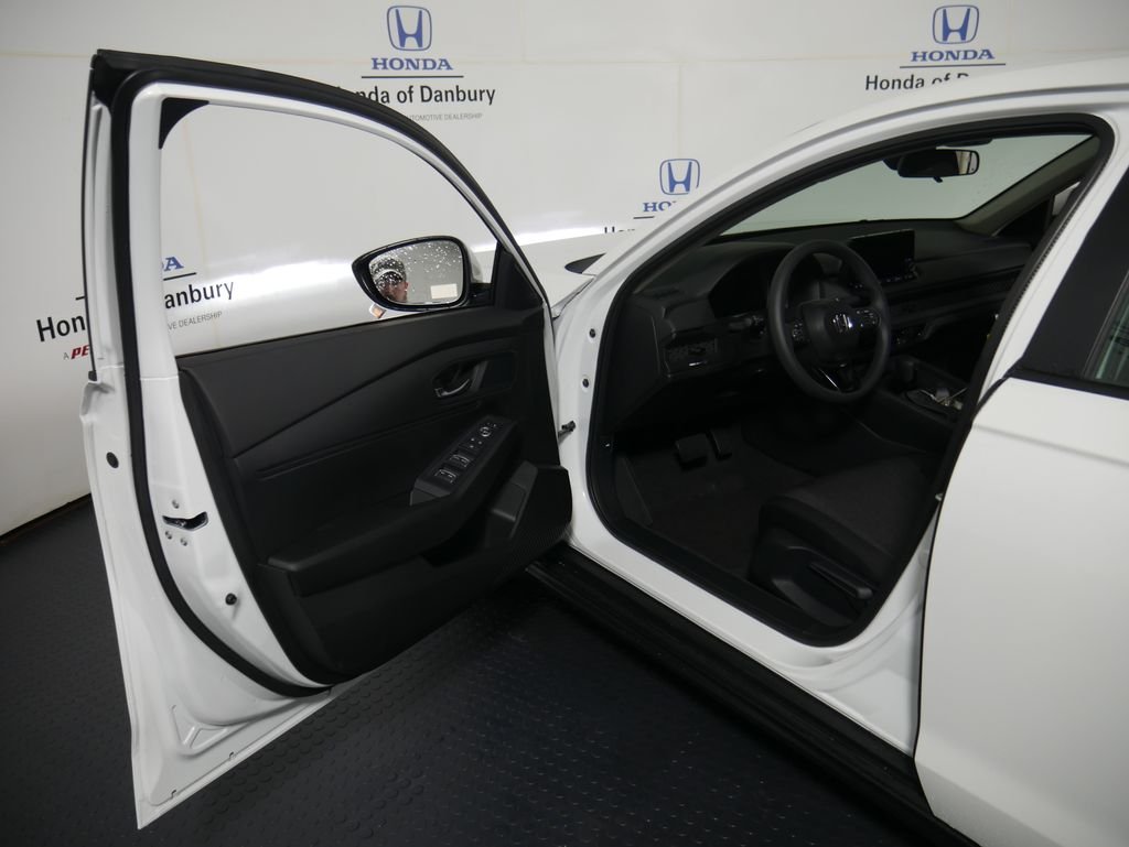 New 2026 Platinum White Pearl Honda LX image 10