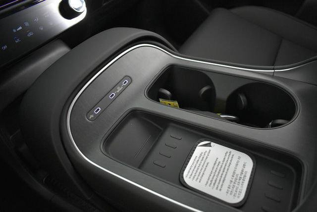New 2026 Black Hyundai SEL 7P image 96