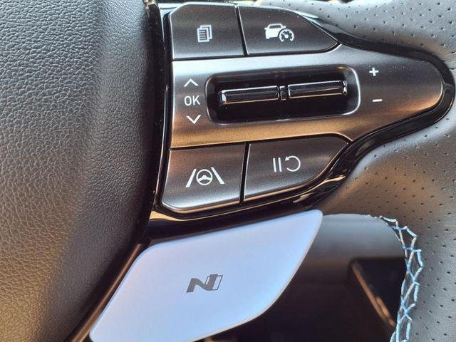 2025 Hyundai Elantra N - Photo 21