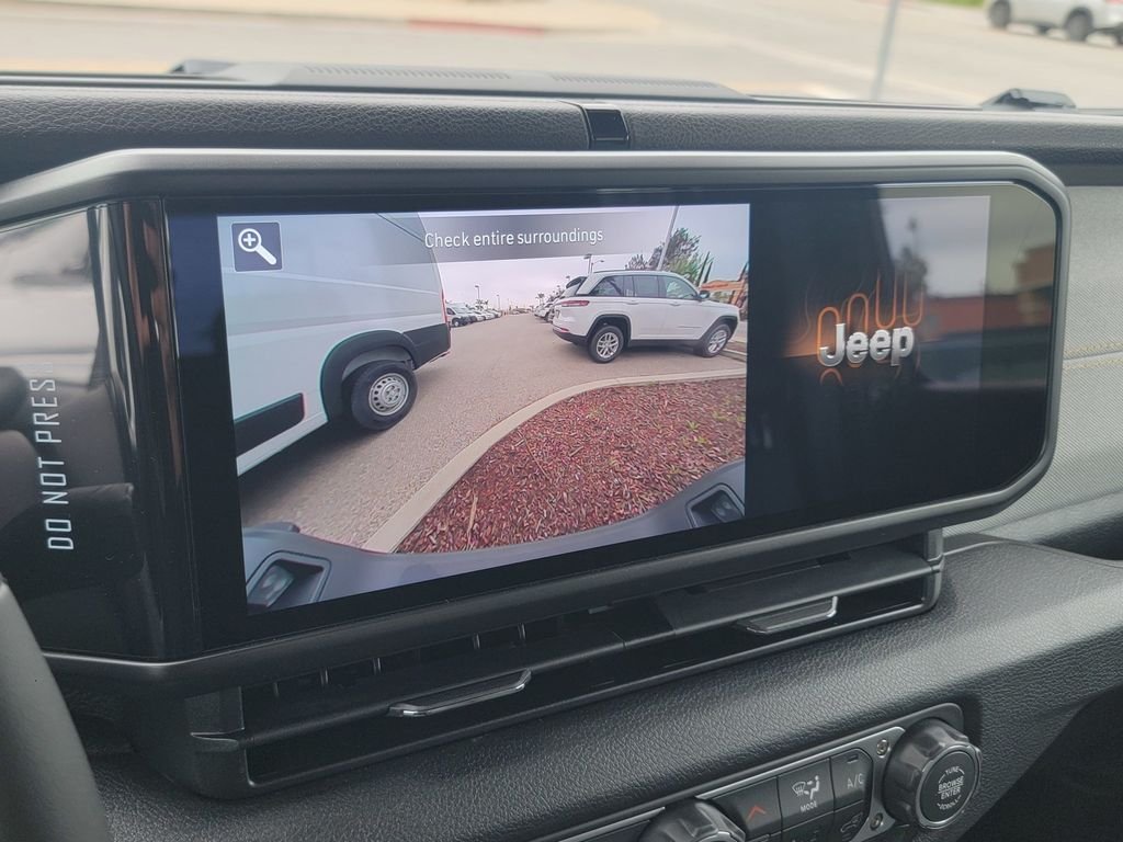 New 2026 Granite Crystal Metallic Clear-Coat Exterior Paint Jeep Willys image 16