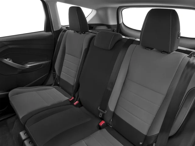 Used 2018 Ingot Silver Ford SE image 14