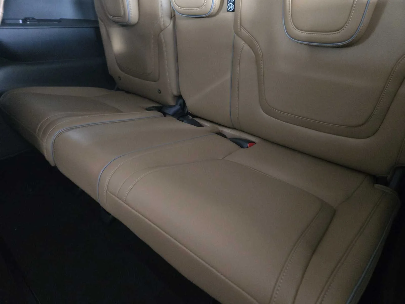 New 2026 RADIANT WHITE INFINITI Luxe 2WD image 19