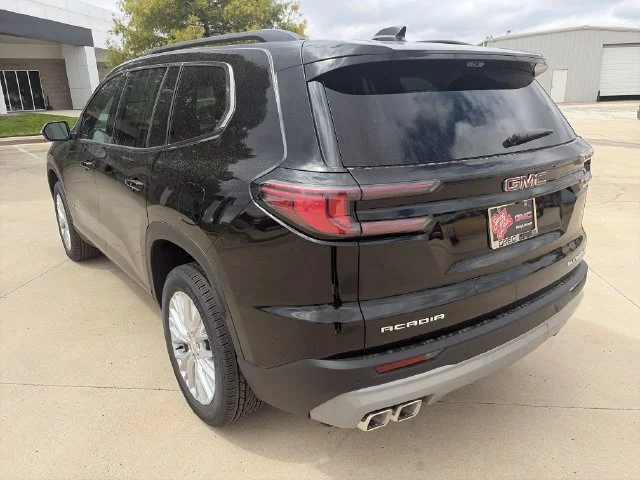 New 2027 Black GMC Elevation image 4