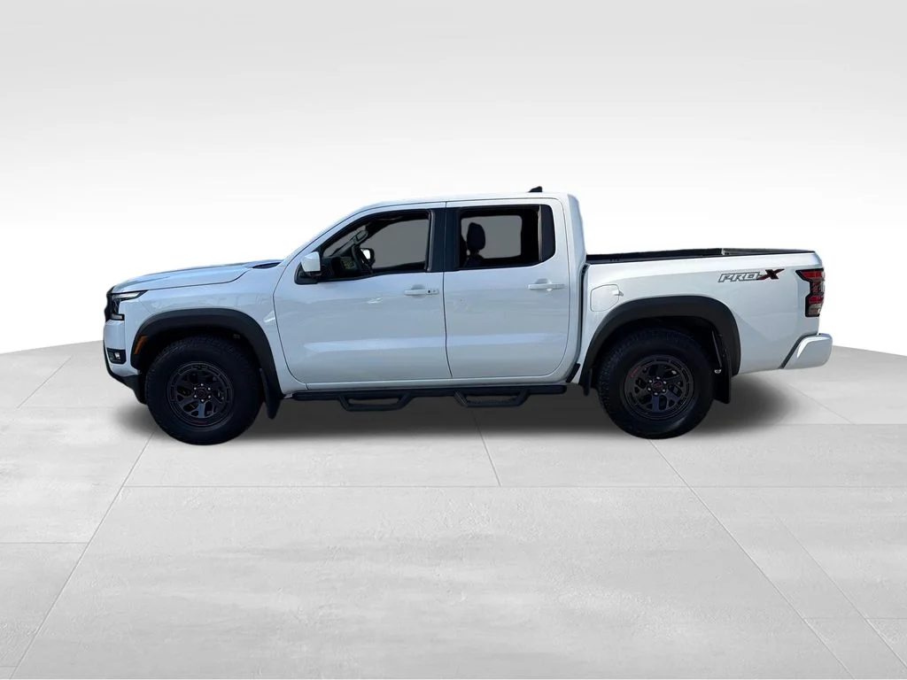 2026 Nissan Frontier PRO-X - Photo 8