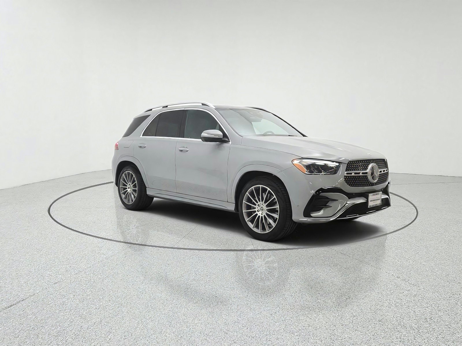 Used 2025 MANUFAKTUR Alpine Grey Mercedes-Benz GLE 450 4MATIC® SUV image 3