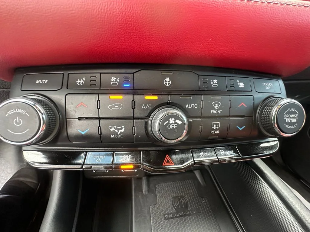 Used 2022 White Dodge R/T image 23
