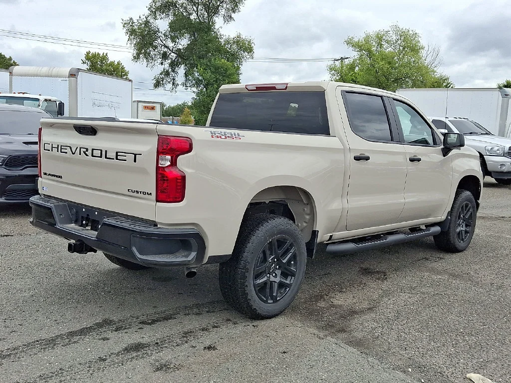 New 2026 White Sands Chevrolet Custom Trail Boss image 8