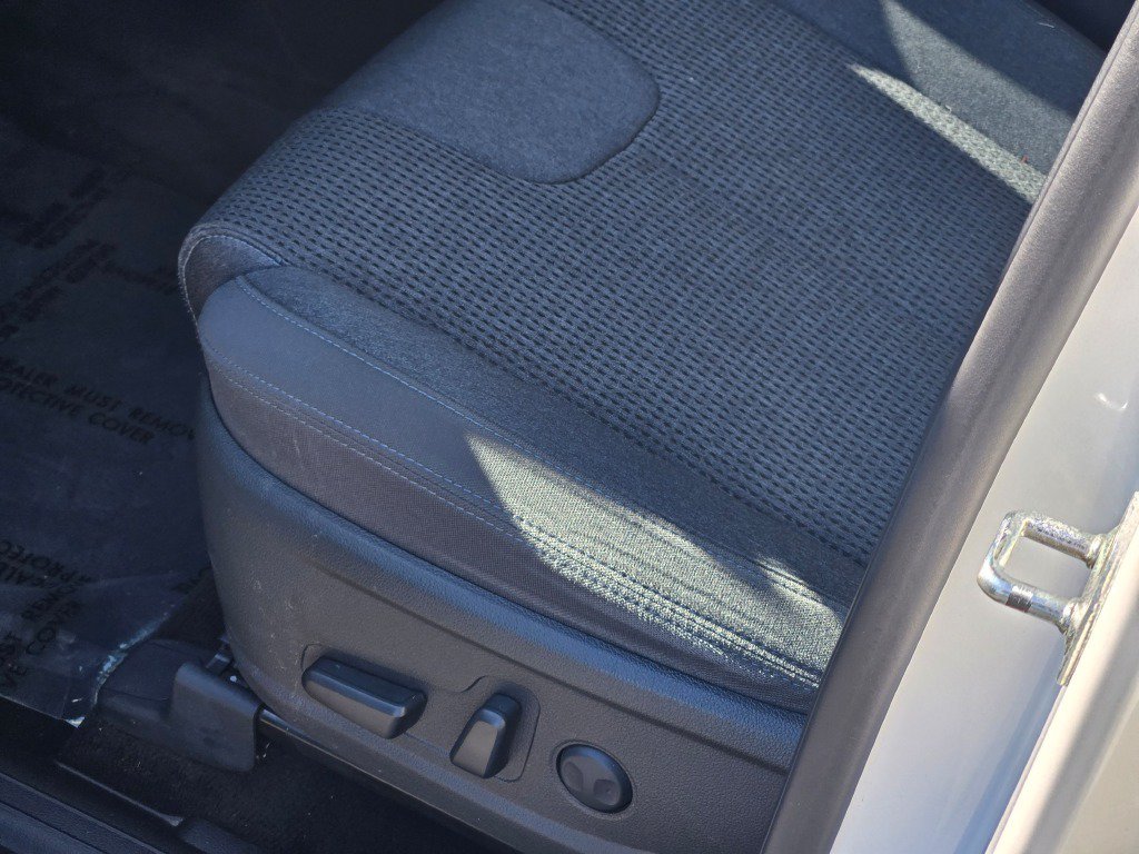 Used 2022 Quartz Hyundai XRT image 21