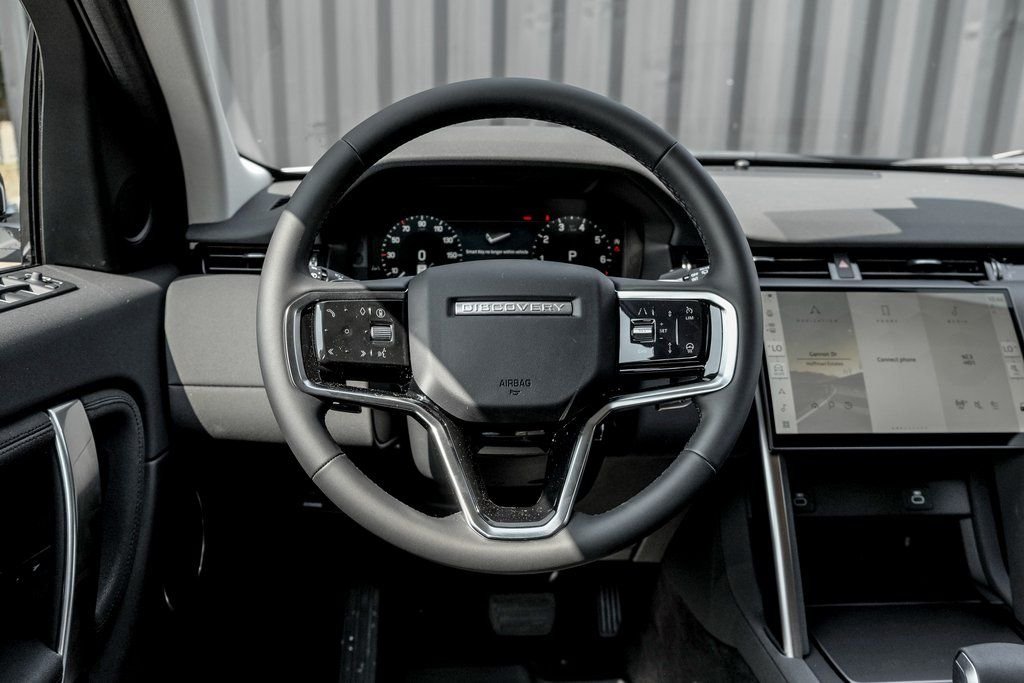 2025 Land Rover Discovery Sport S - Photo 17