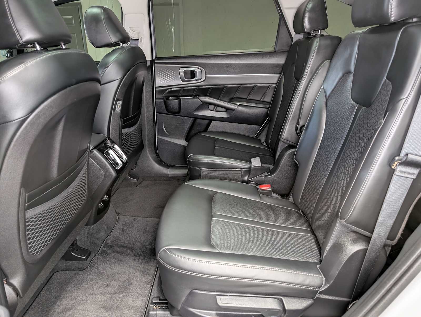 Used 2022 GRAY Kia SX image 22