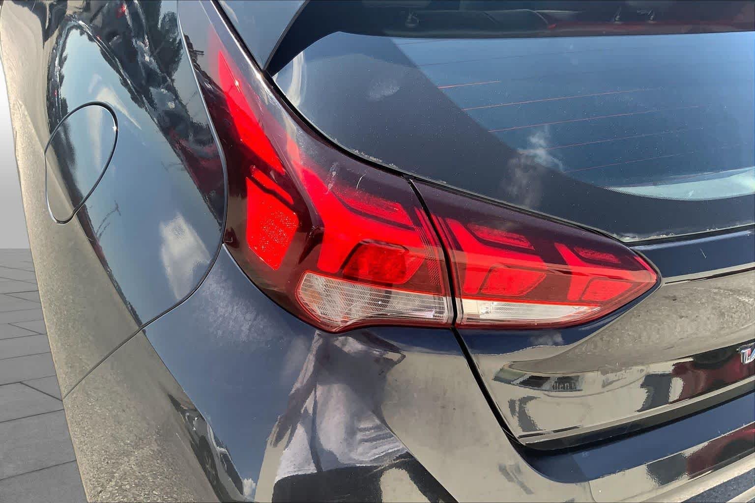 Certified Used 2020 Ultra Black Hyundai Turbo image 29