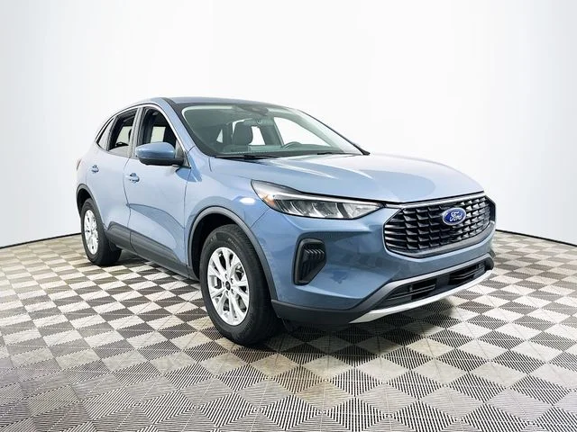 Certified Pre-Owned 2023 Ford Escape Active