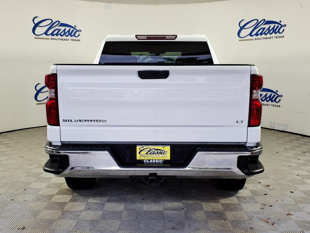 Used 2021 SUMMIT WHITE Chevrolet LT image 4
