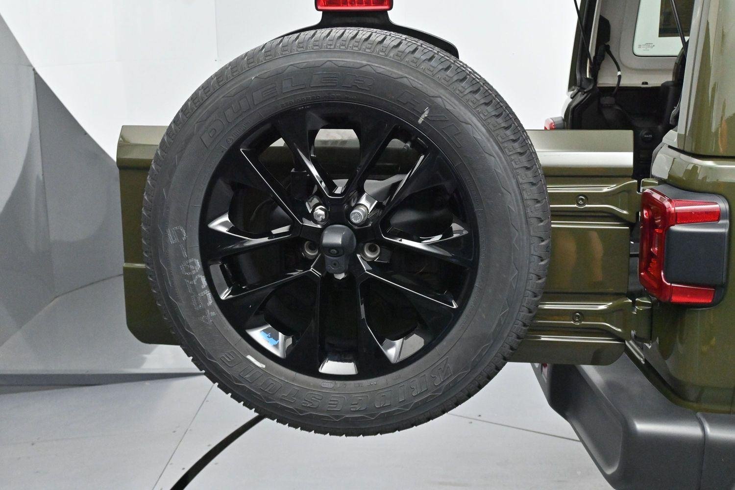 Used 2023 Sarge Green Clearcoat Jeep Sahara image 35