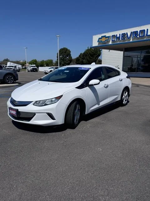 2018 Chevrolet Volt LT's photo