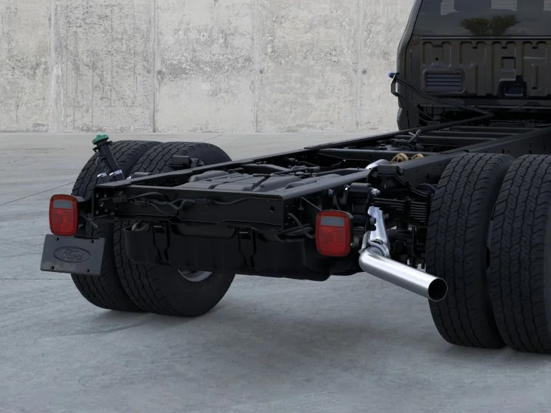 2025 Ford F-600 Super Duty Chassis Cab XL - Photo 53