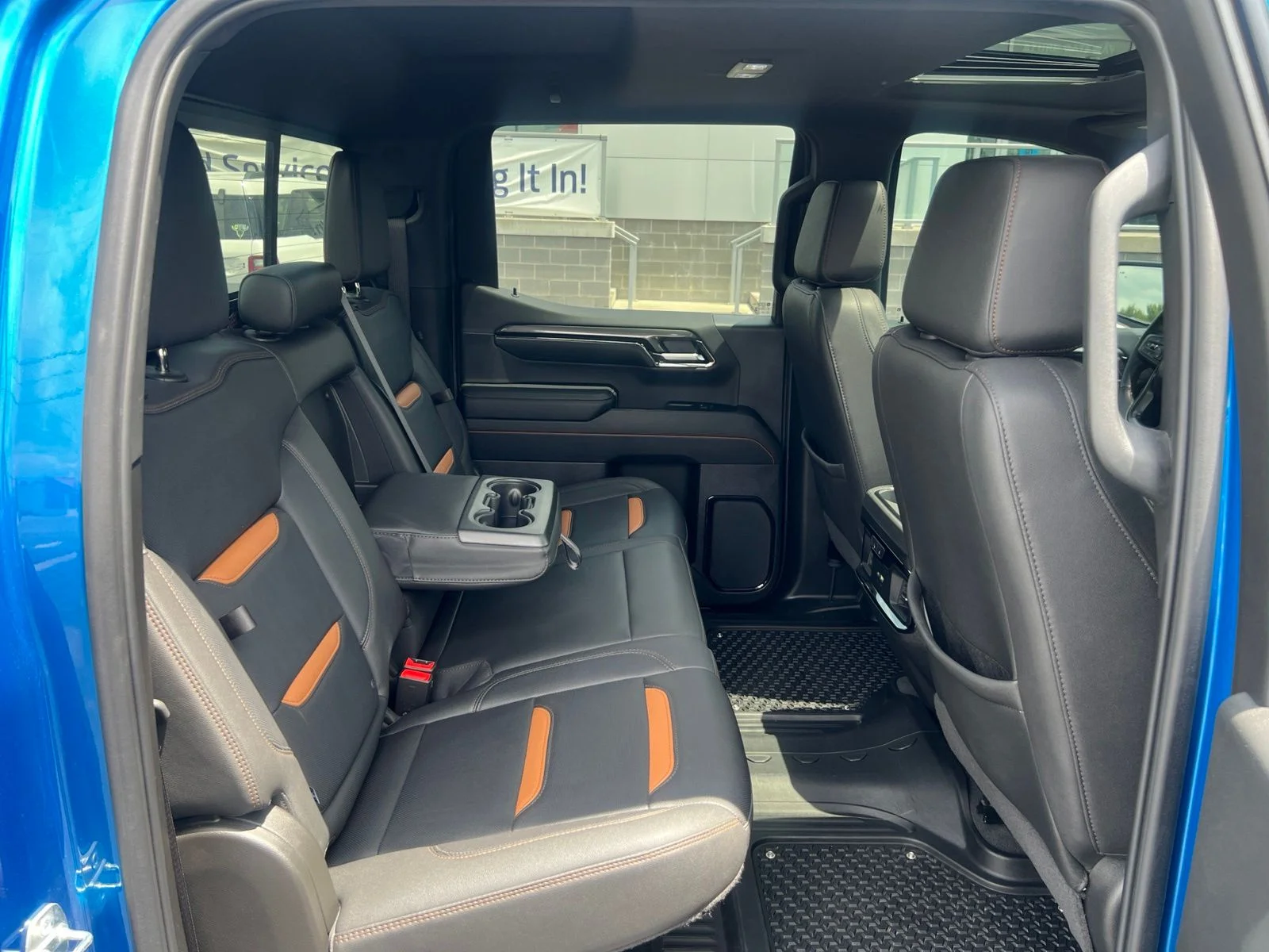 Used 2024 Blue Metallic GMC AT4 image 51