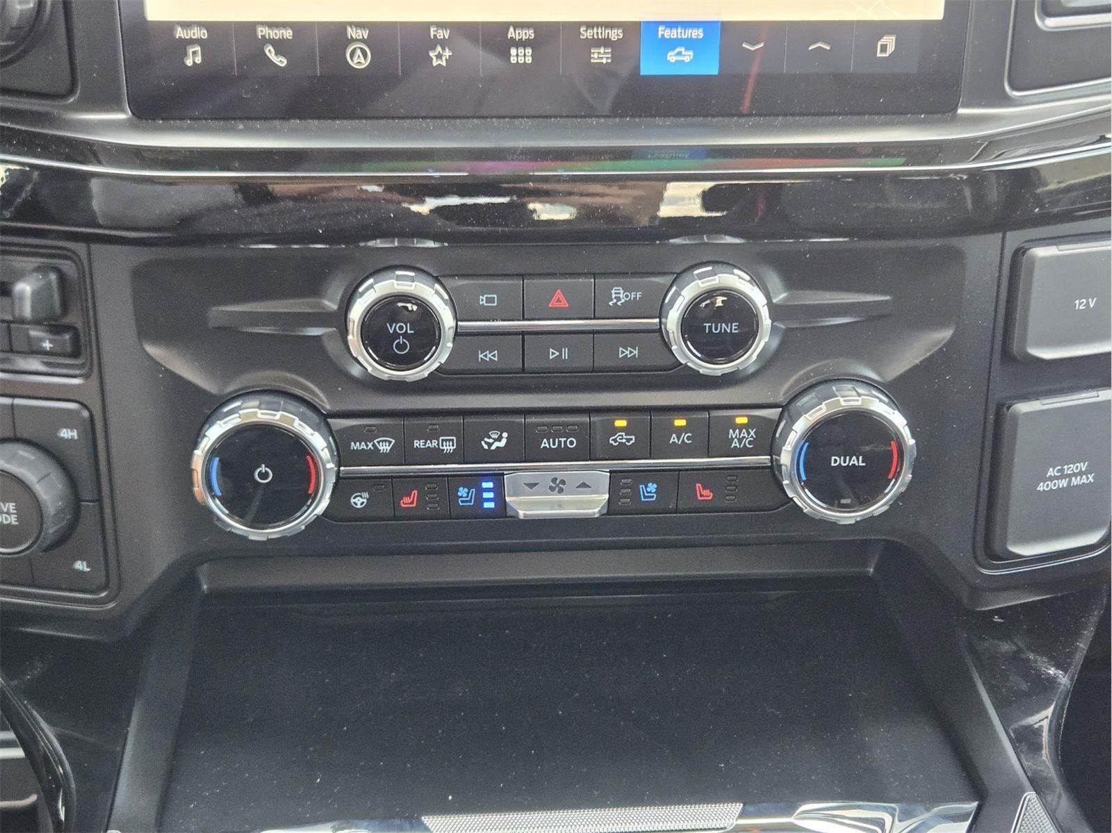 New 2026 Agate Black Metallic Ford F-250® Lariat® image 15