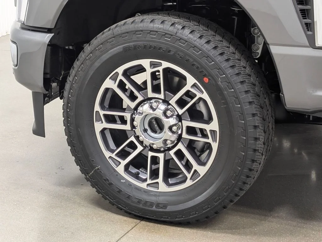 New 2026 Gray Ford Platinum image 2