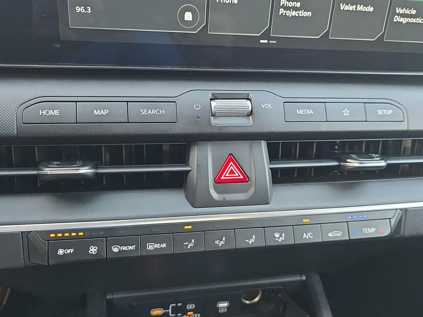 Used 2025 Interstellar Gray Kia LXS image 16