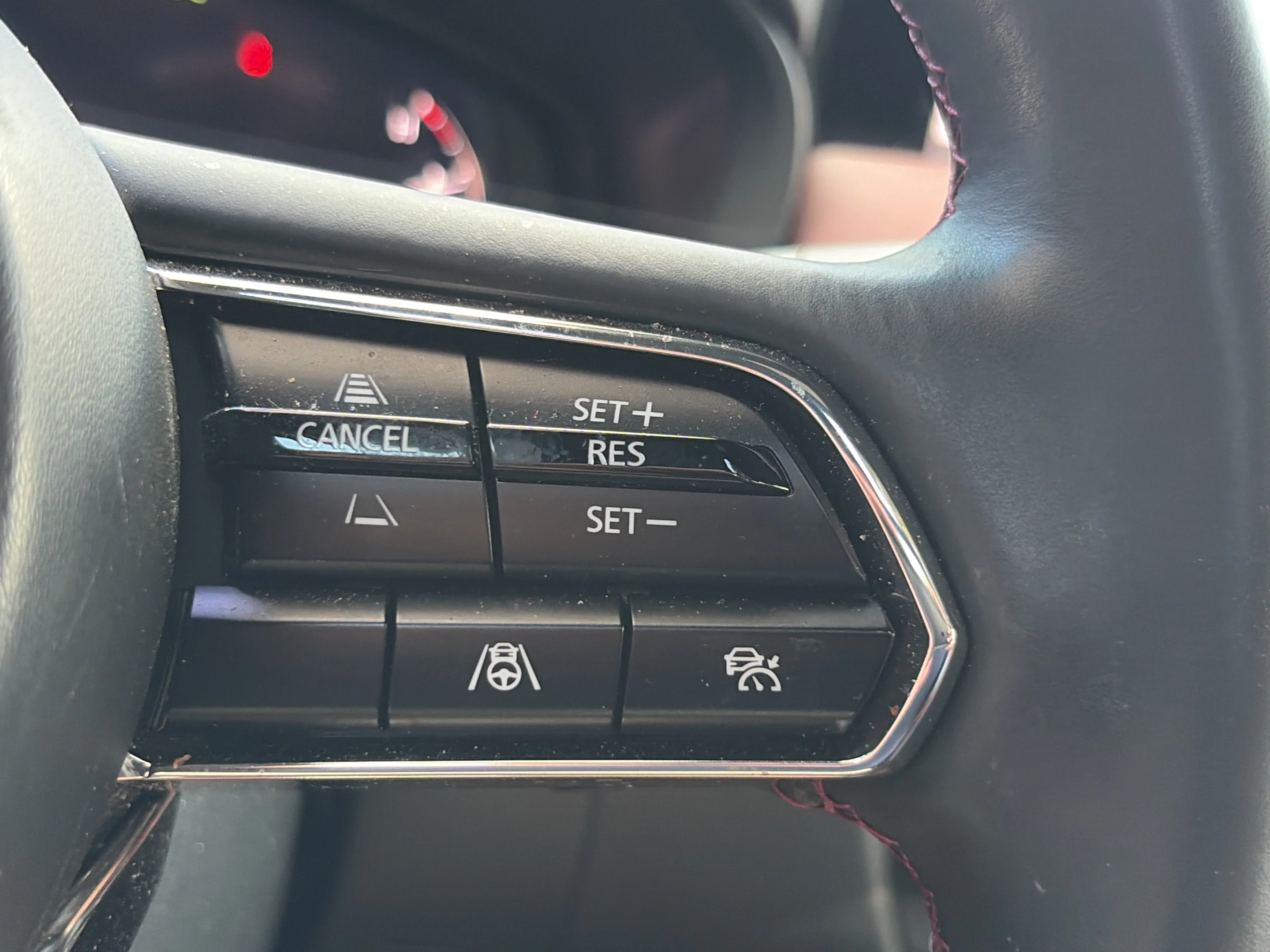 Used 2025 Melting Copper Metallic Mazda 3.3 Turbo Premium Plus Package image 23
