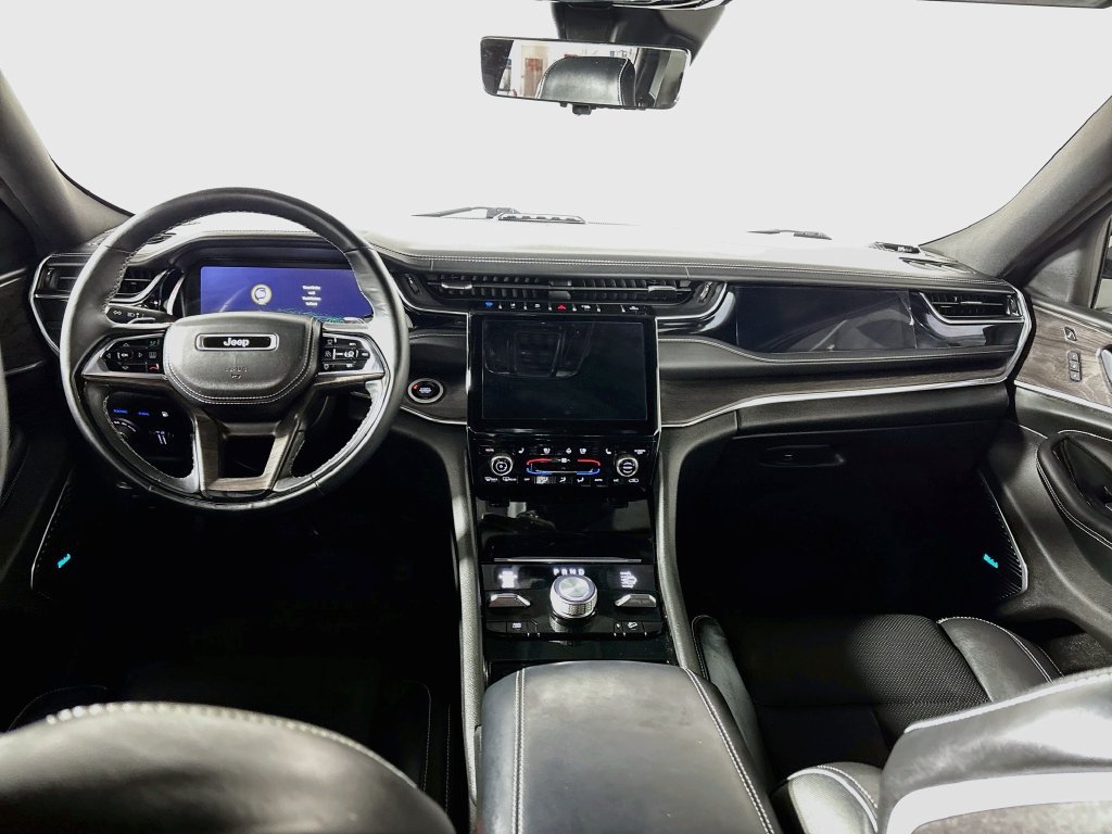 Used 2023 White Jeep Overland 4xe image 12