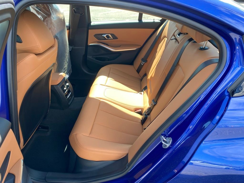 New 2026 Arctic Race Blue metallic BMW 330i NA xDrive image 7