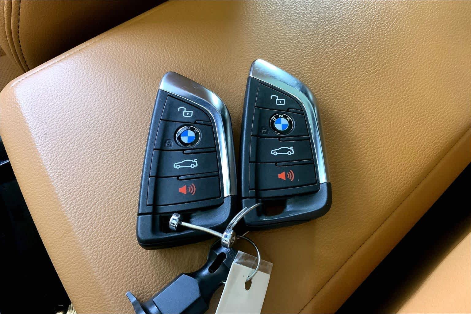 Certified Used 2024 Jet Black BMW xDrive40 image 14