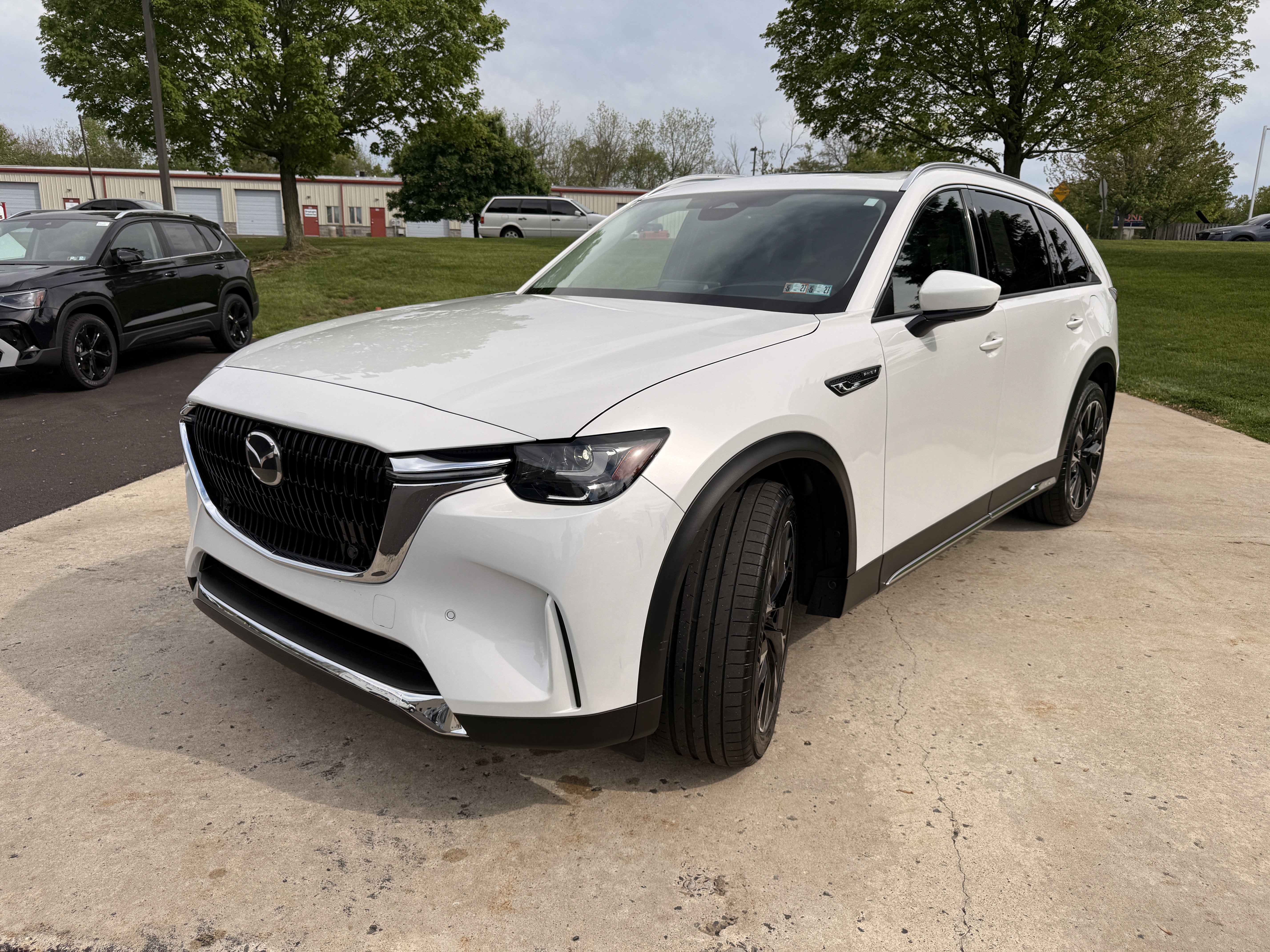 Used 2024 Rhodium White Premium Mazda Premium image 14
