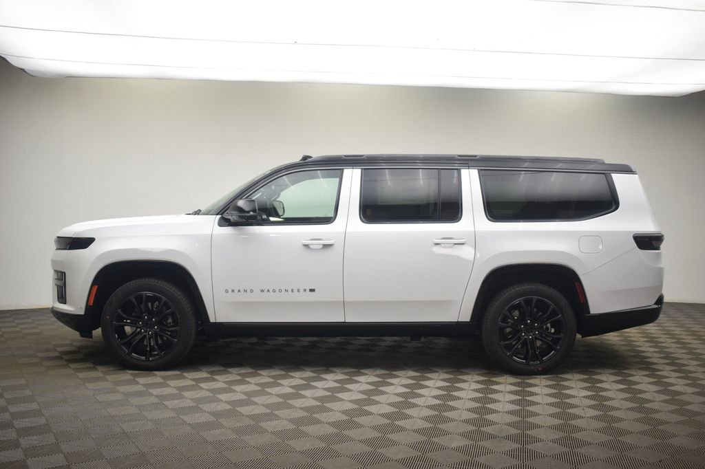 New 2026 Bright White Clear-Coat Exterior Paint Jeep Summit Reserve image 16