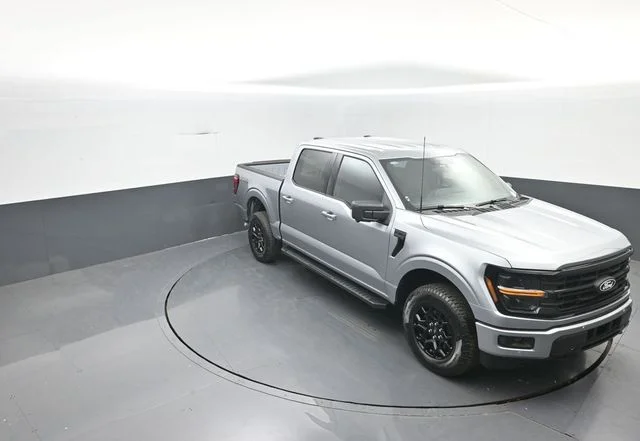 New 2026 Iconic Silver Metallic Ford XLT image 17