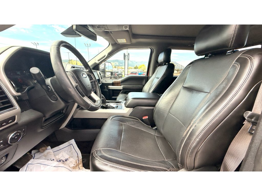 Used 2017 Bronze Fire Ford Lariat image 21