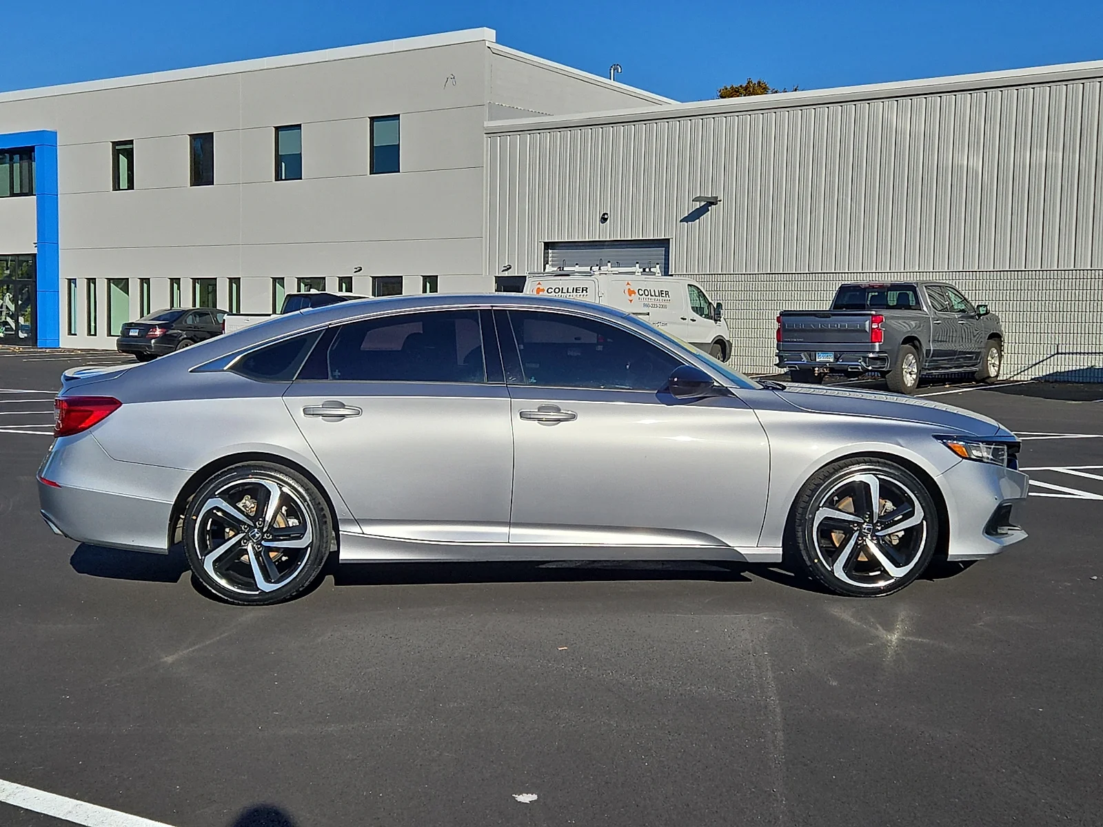 Certified Used 2021 Lunar Silver Metallic - SI Honda Sport image 7