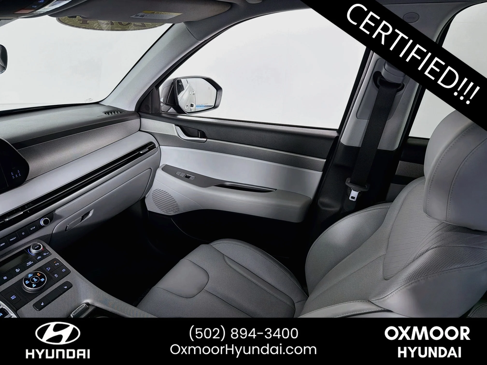 Used 2024 Abyss Black Pearl Hyundai SEL 7P image 23
