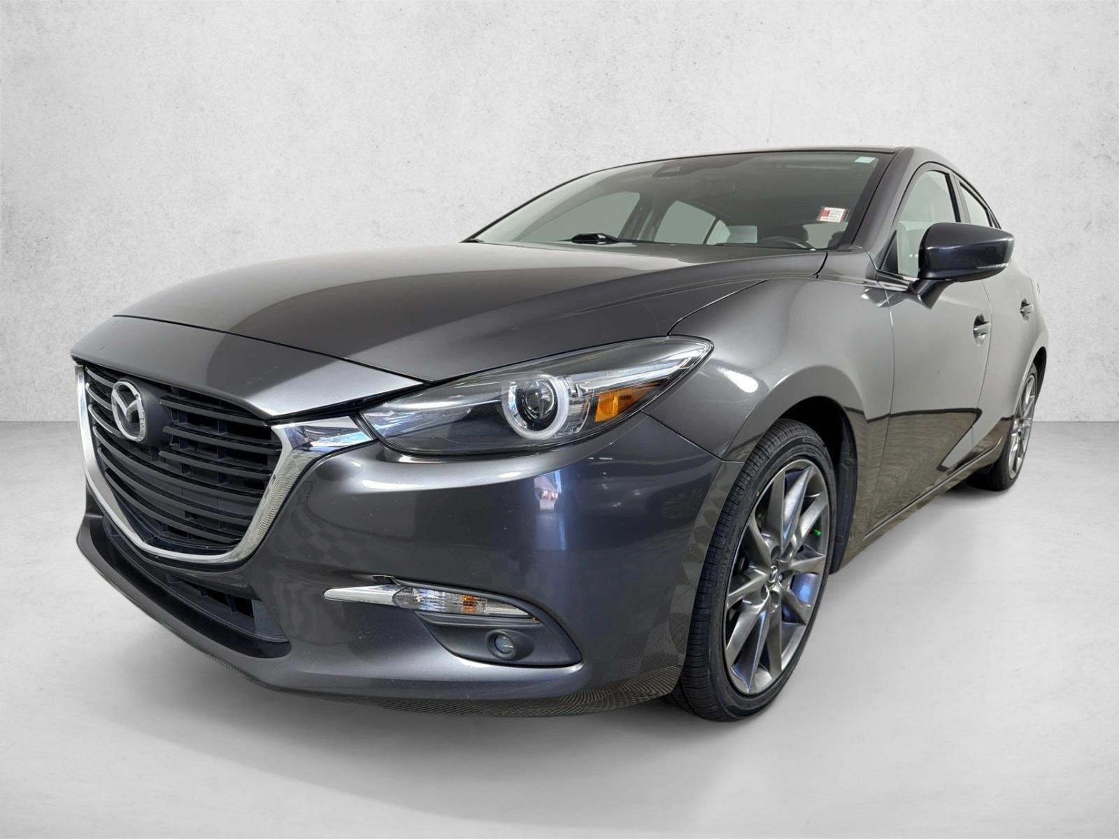 Used 2018 Machine Gray Metallic Mazda Grand Touring image 8