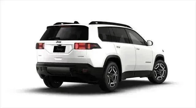 New 2026 Bright White Clear-Coat Exterior Paint Jeep Laredo image 26